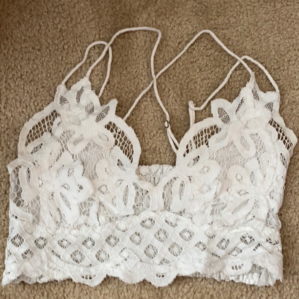 White patterned Bandeu